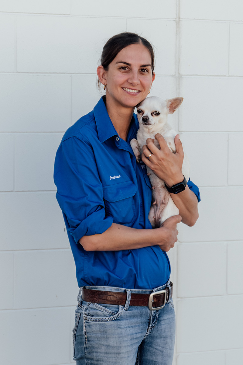 Burdekin Vet Services - Meet Our Team - Justine